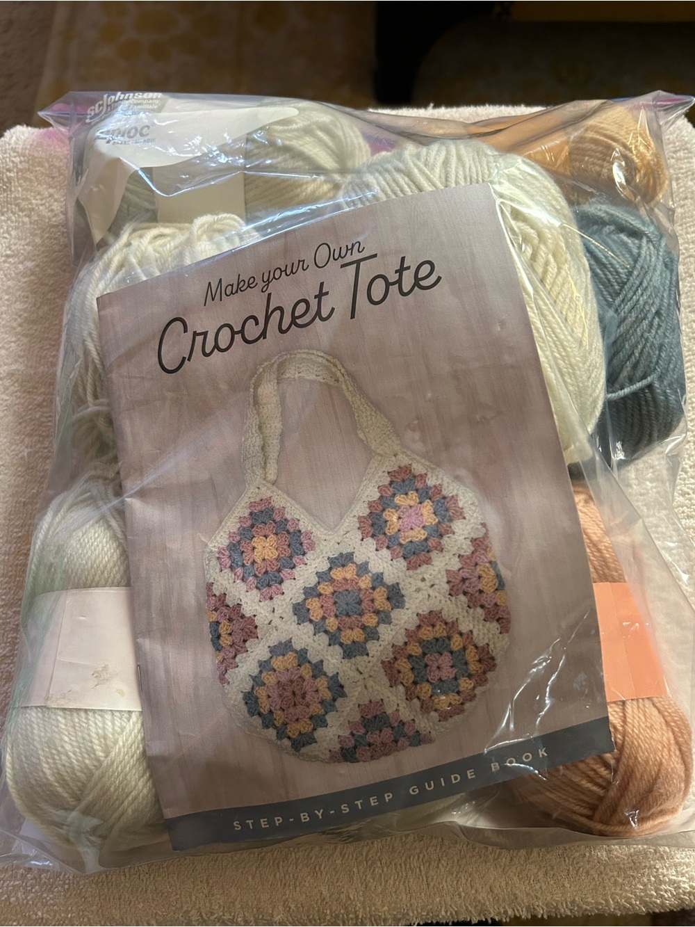 Crochet Tote Kit - Cream Multi Crochet Tote Pattern